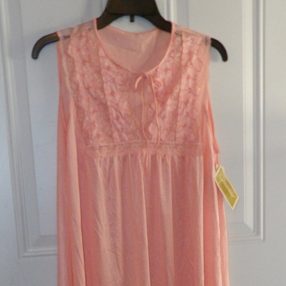 Vintage 60s GOSSARD ARTEMIS Nightgown - Picture 5 of 11